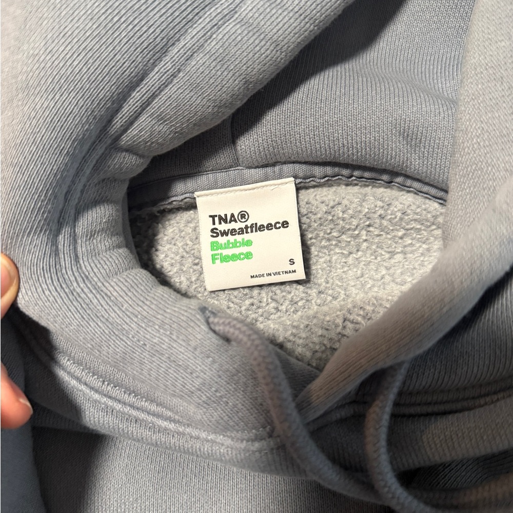 Like new. Very good condition TNA Gray/ Blue BUBBLE FLEECE Women's Hoodie - Picture 4 of 4